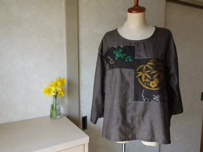 大島紬からブラウスにリメイク
